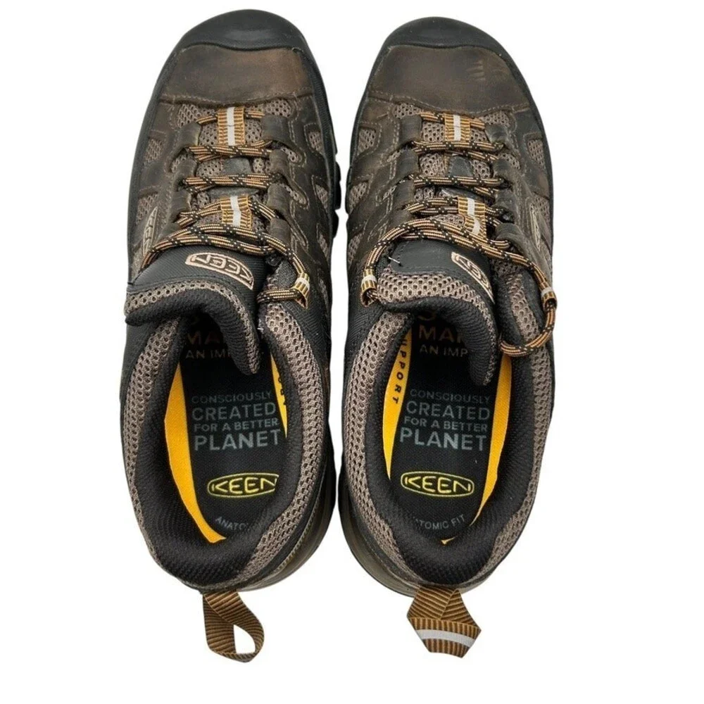 KEEN Men's Targhee III Waterproof Mid Hiking Boots Brown Size 9